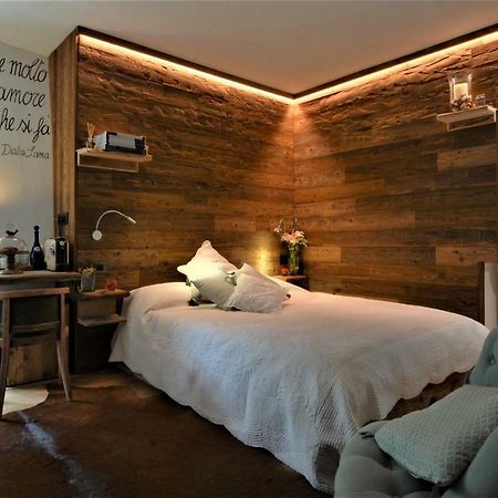 Bed and Breakfast Grange Epiney Bed E Breakfast Ла-Саль Экстерьер фото