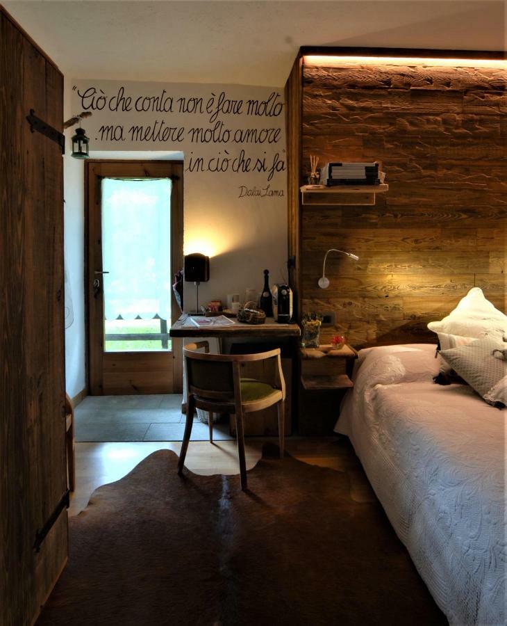 Bed and Breakfast Grange Epiney Bed E Breakfast Ла-Саль Экстерьер фото